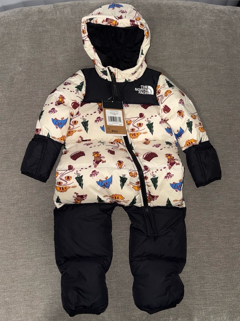 The North Face boys Baby 1996 Retro Nuptse One-Piece color Gardenia White NWT